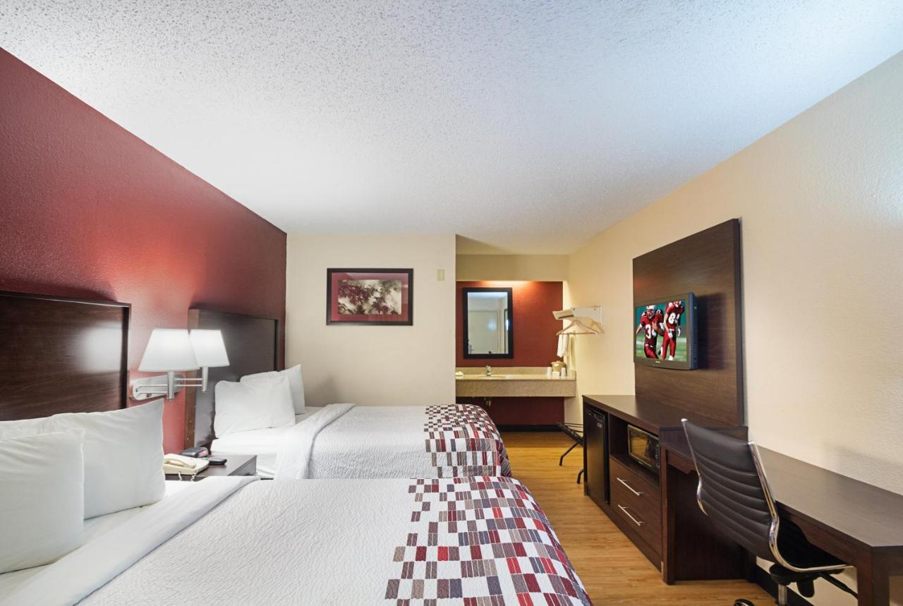 Red Roof Inn Minneapolis - Plymouth - Wayzata Exterior photo